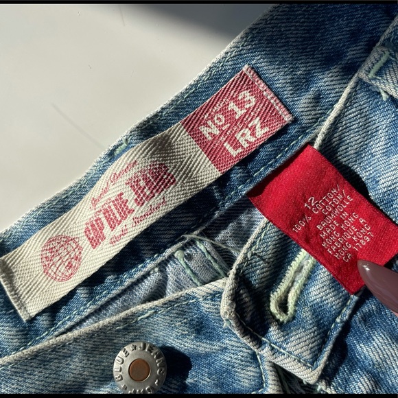 White washed jean shorts, size 12 - Picture 2 of 3